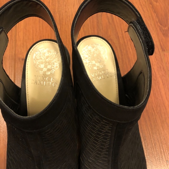 Vince Camuto black heels - Picture 3 of 5